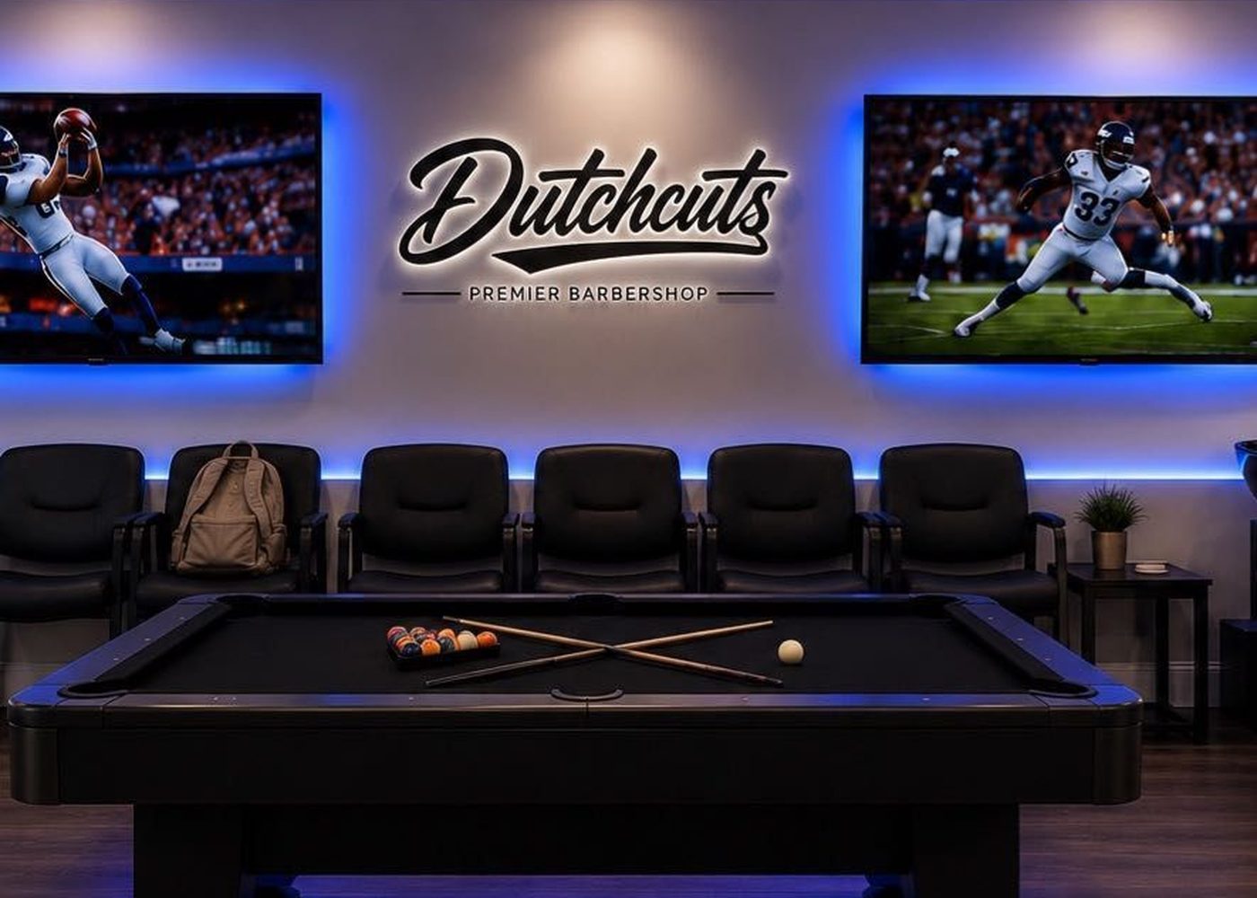 The lounge at Dutch Cuts